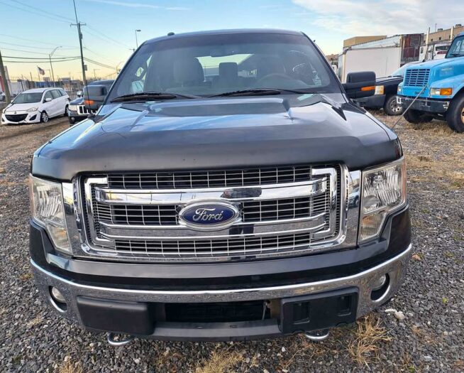 2013 Ford f-150 - 1 - 22-12-2025