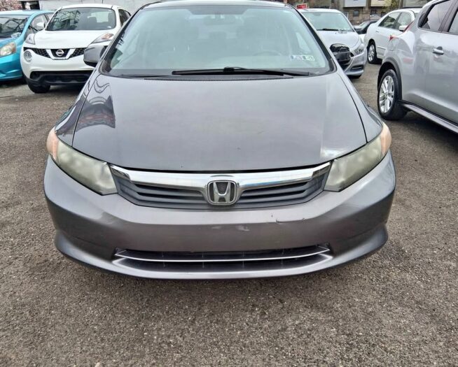2012 Honda civic LX Sedan 4D - 1 - 30-03-2026