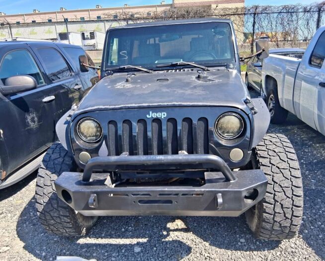 2009 Jeep wrangler Sahara Sport Utility 4D - 1 - 13-04-2026